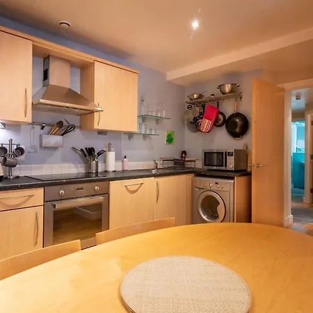 Guestready - 1br Flat In City Centre W Terrace Апартаменти *